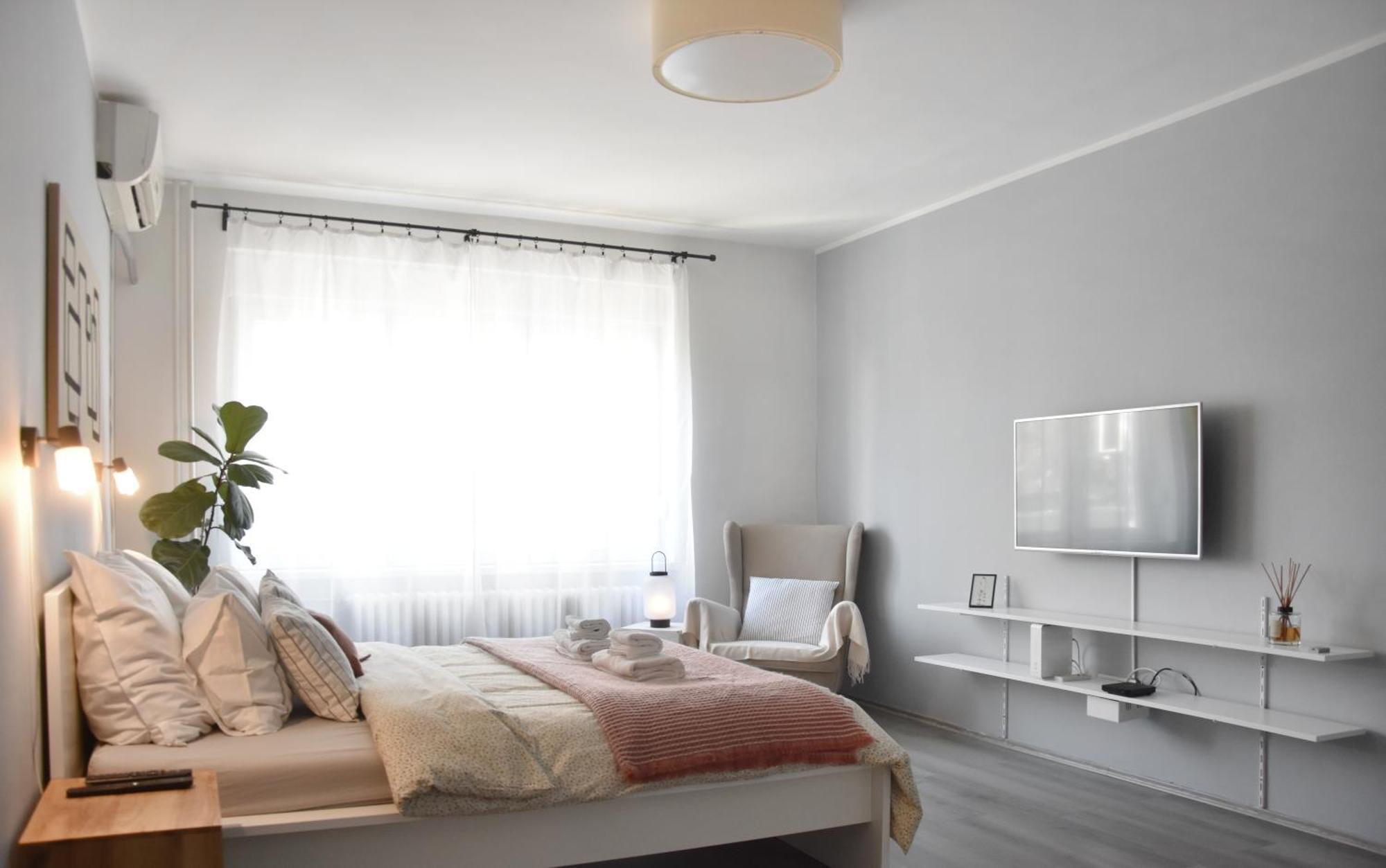 Pannonian Sailor Apartment Нови Сад Екстериор снимка